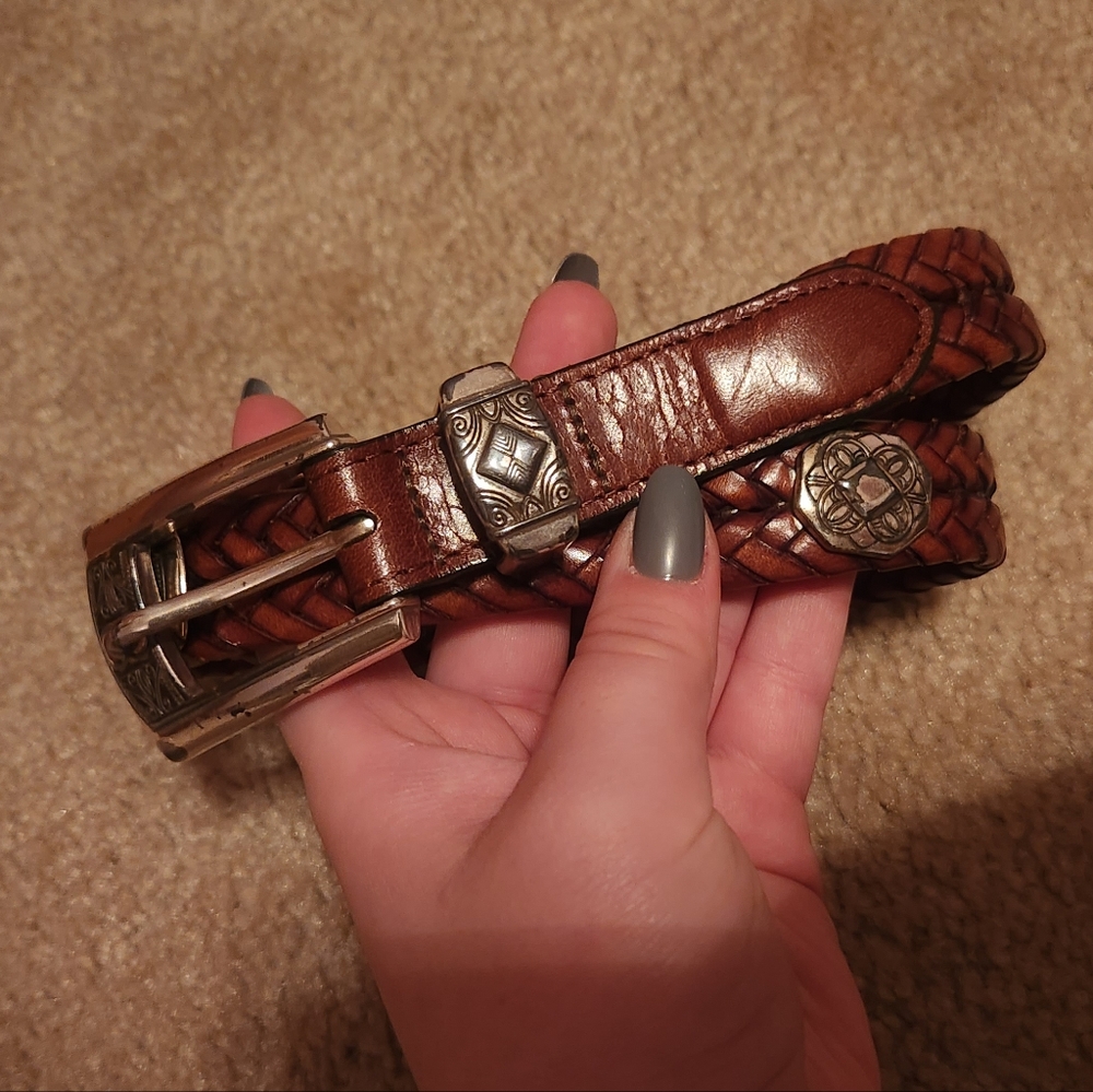 Vintage brown leather belt